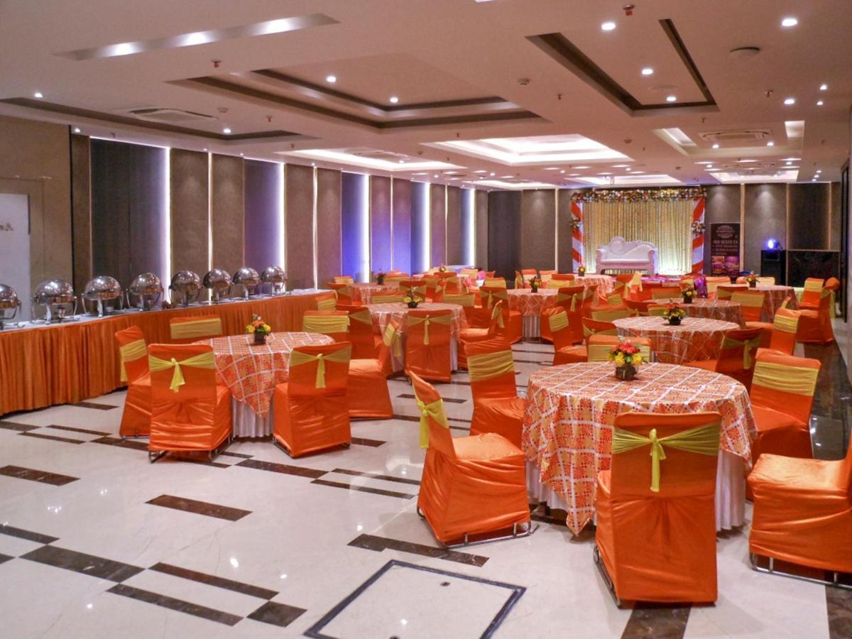 Hotel Saket 27 Νέο Δελχί Εξωτερικό φωτογραφία