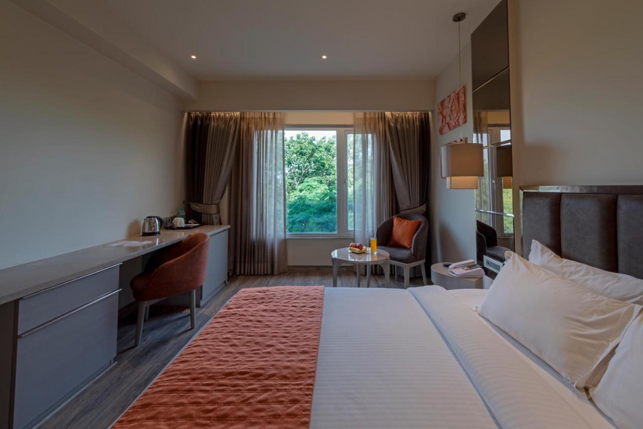 Hotel Saket 27 Νέο Δελχί Εξωτερικό φωτογραφία