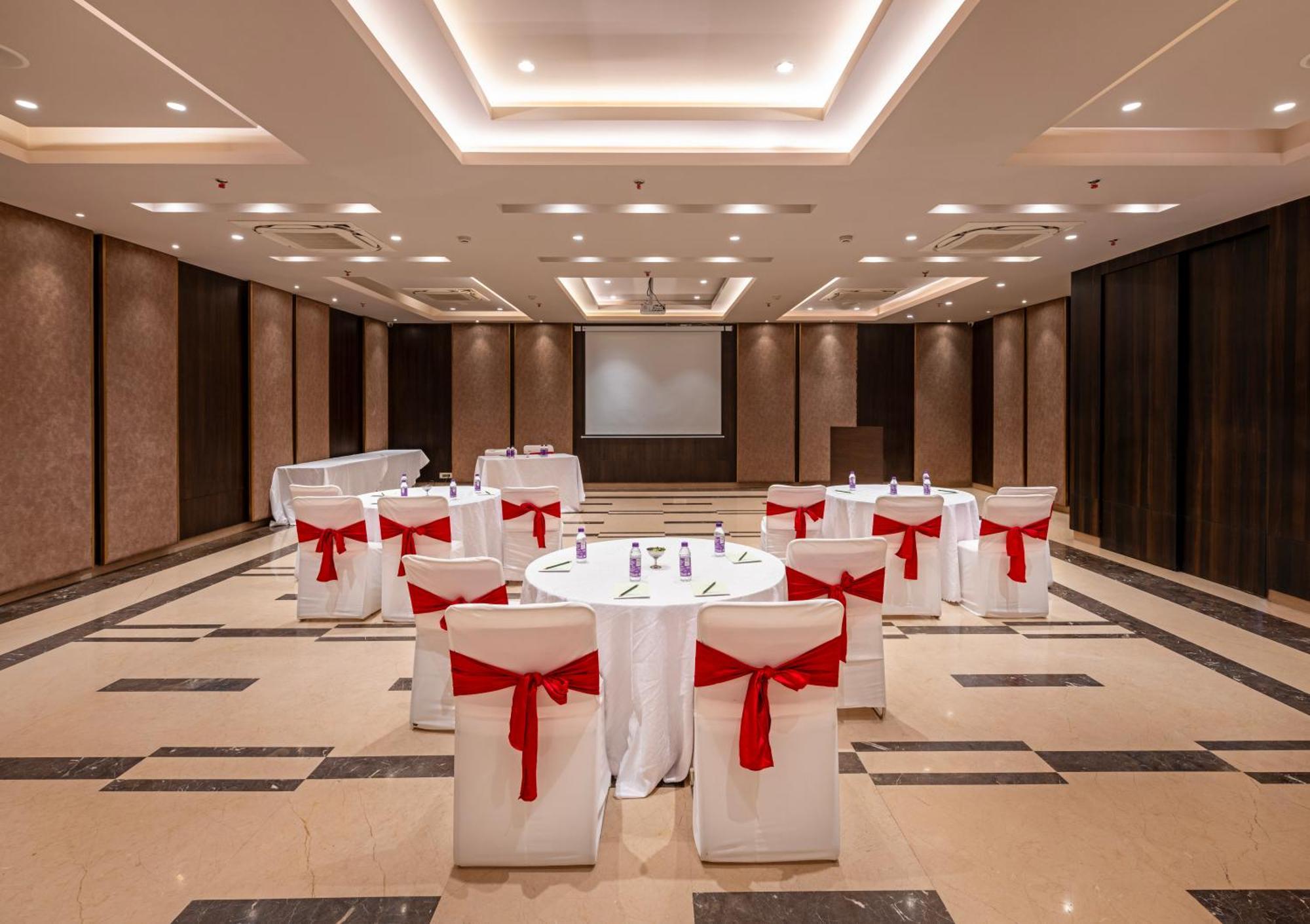Hotel Saket 27 Νέο Δελχί Εξωτερικό φωτογραφία